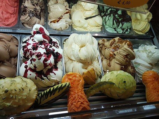 Gelateria VÍA MAZZINI 43